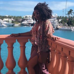 Meet your Posher, Julie